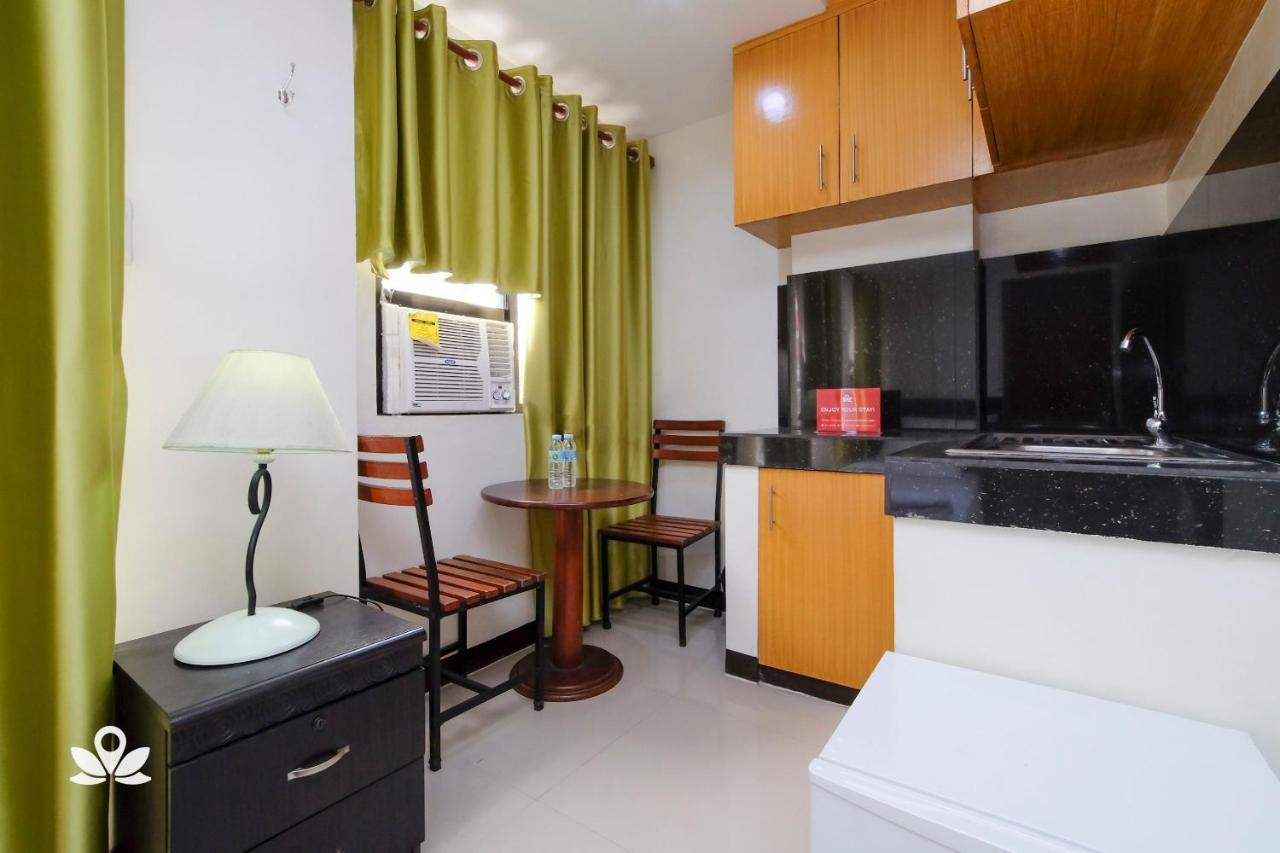 Zen Rooms Time Travellers Makati Makati City Kültér fotó